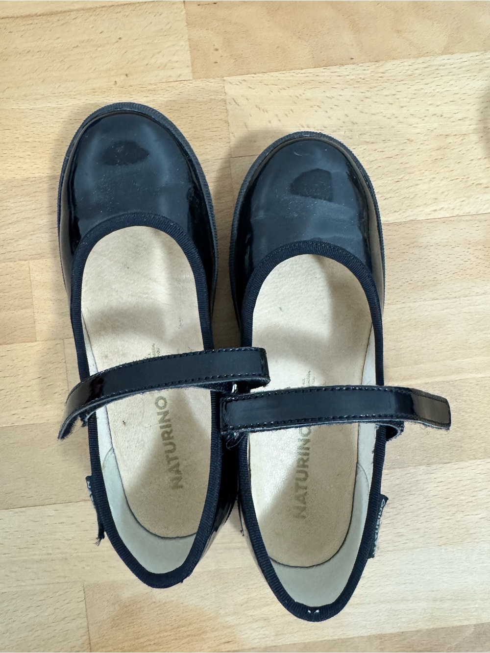 Naturino Black Patent Mary Jane Shoes for Kids size 29